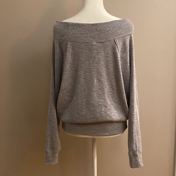 Free People Off Shoulder Shirt - Picture 4 of 12